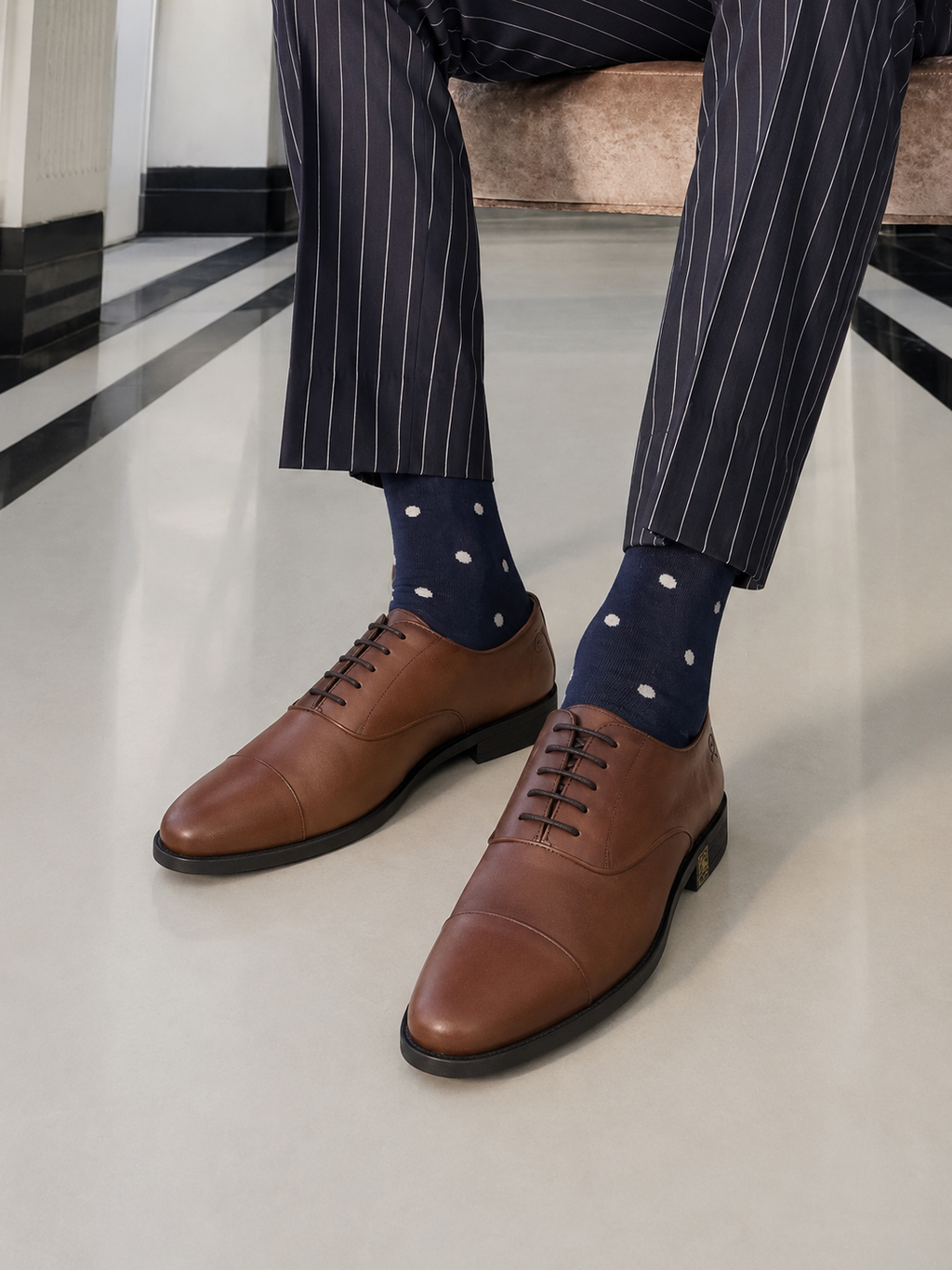 Aegis Black Oxford Crust